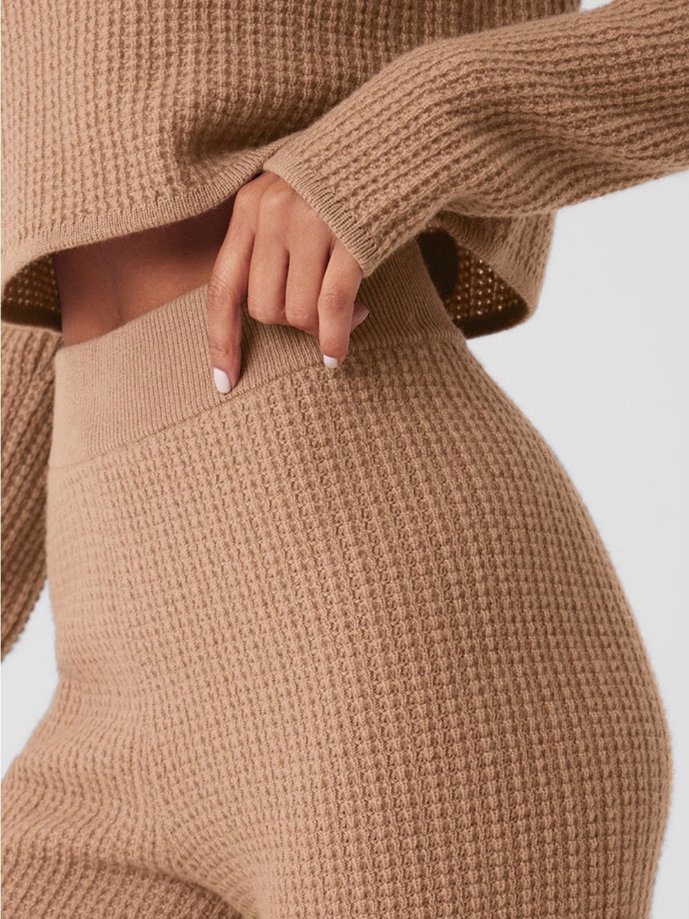ALO Yoga Ribbed Knit Cashmere Loungewear Bottoms— Toasted Almond